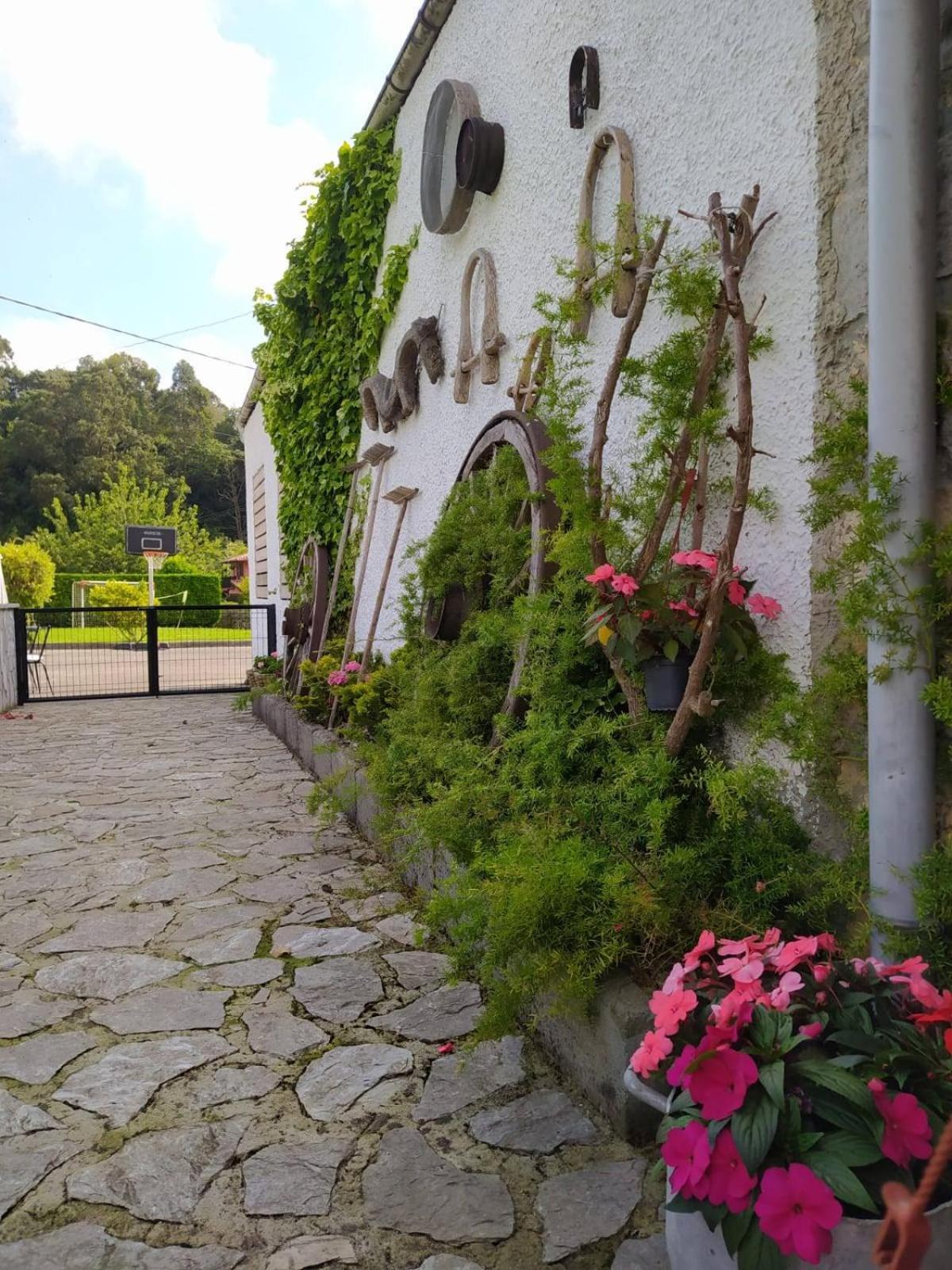 La Granda De La Concha Villa Nueva De Llanes Buitenkant foto